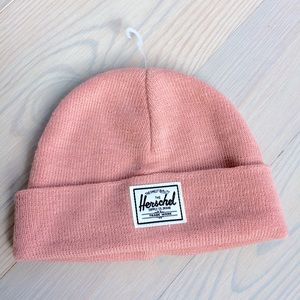 (NEW) HERSCHEL baby beanie - ASH ROSE